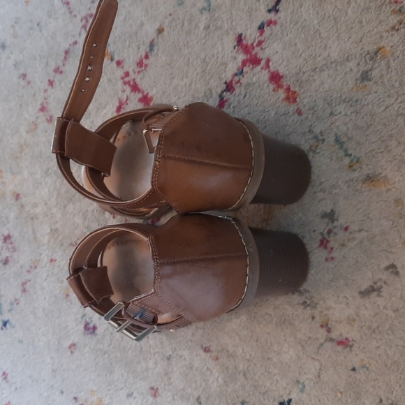 Dr Scholl's brown leather dress sandals 7.5 - Picture 3 of 4